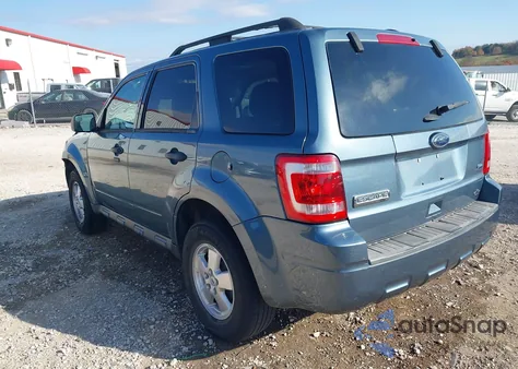 2012 Ford Escape Xlt z USA, uszkodzony, nr VIN 1FMCU0DG6CKA64380